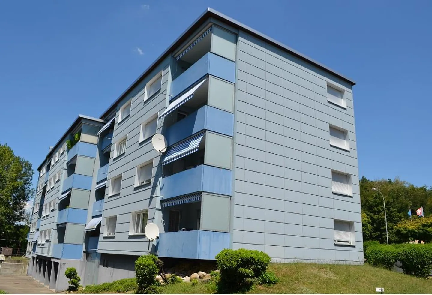 Développement de 5 maisons multifamiliales avec potentiel - Photo 1 sur 9