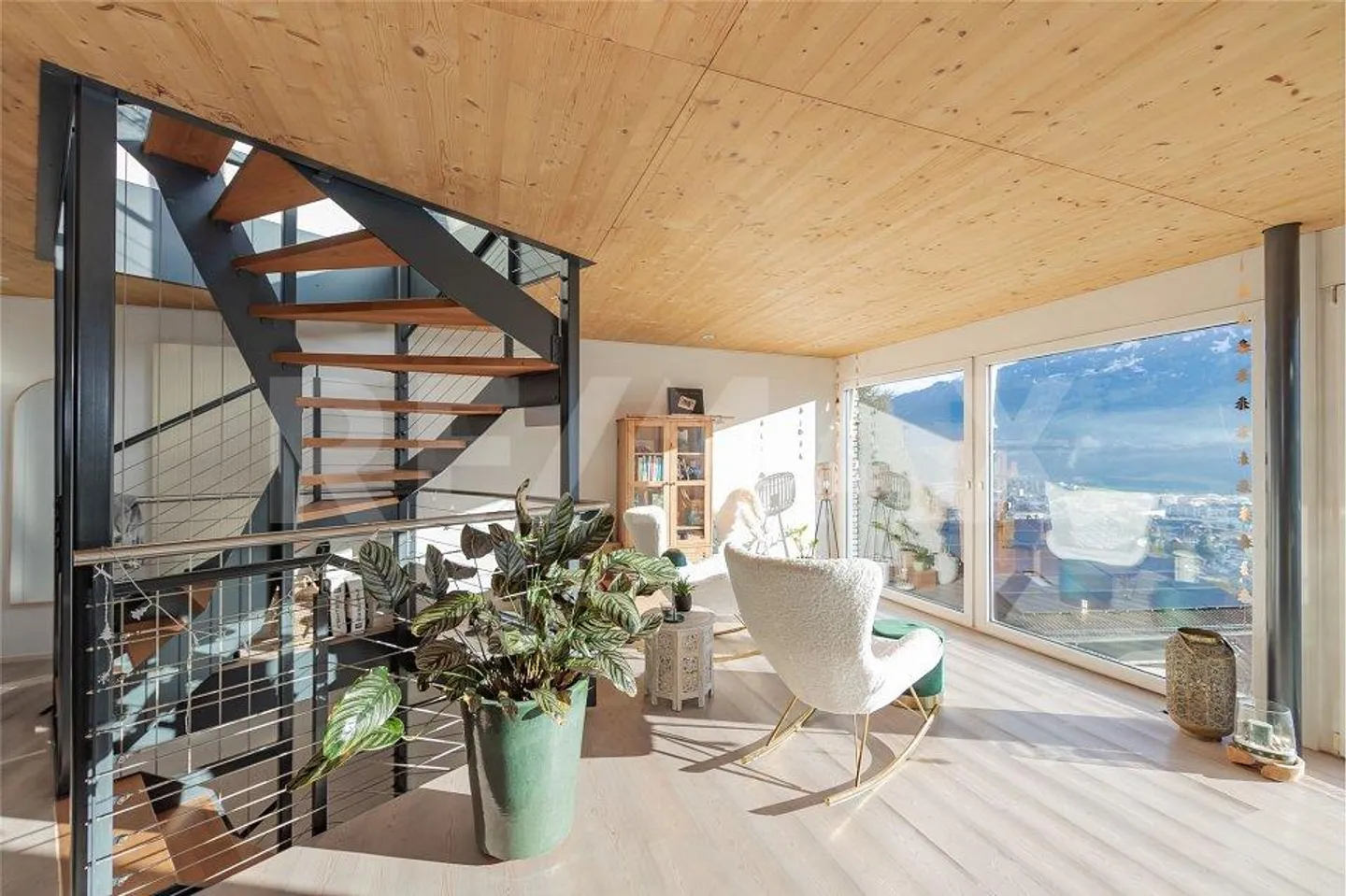 Moderna casa loft con 3 camere in posizione privilegiata - Foto 8 di 13