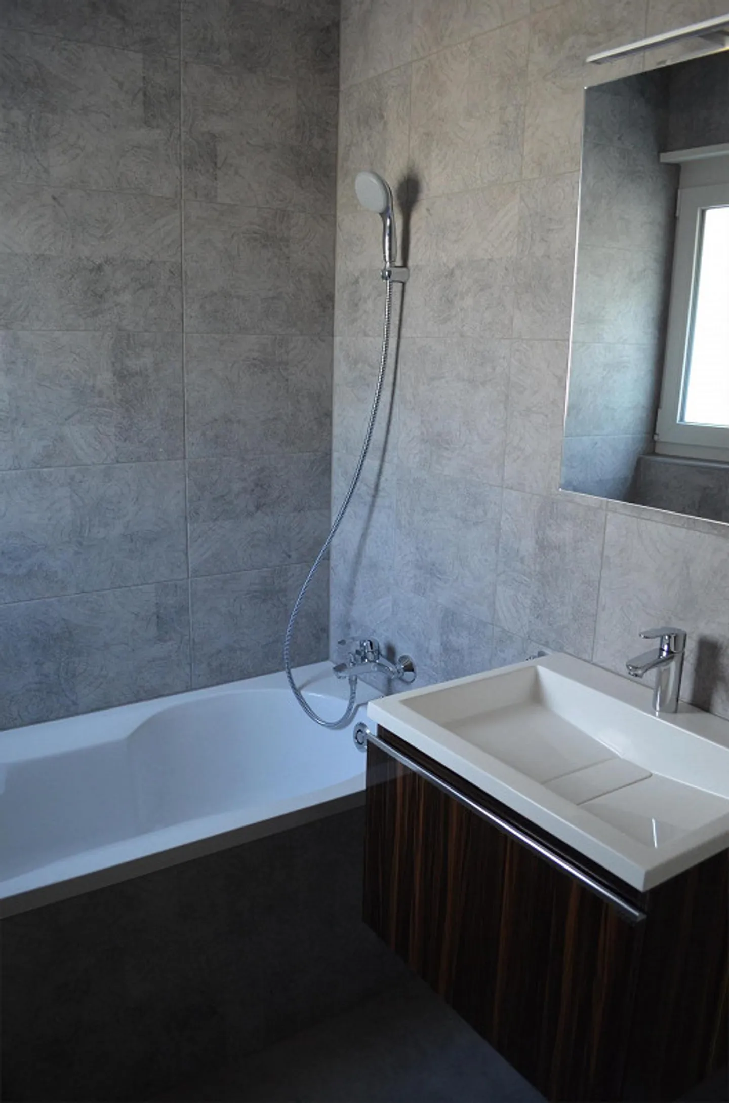 Développement de 5 maisons multifamiliales avec potentiel - Photo 8 sur 9