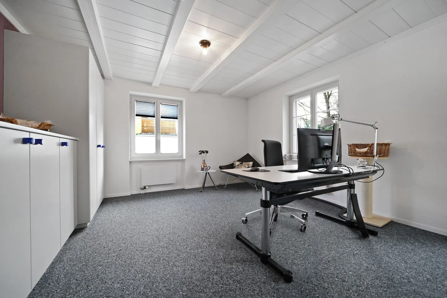 Detached, top renovated single-family house with numerous advantages in Aarwangen - Photo 12 of 16