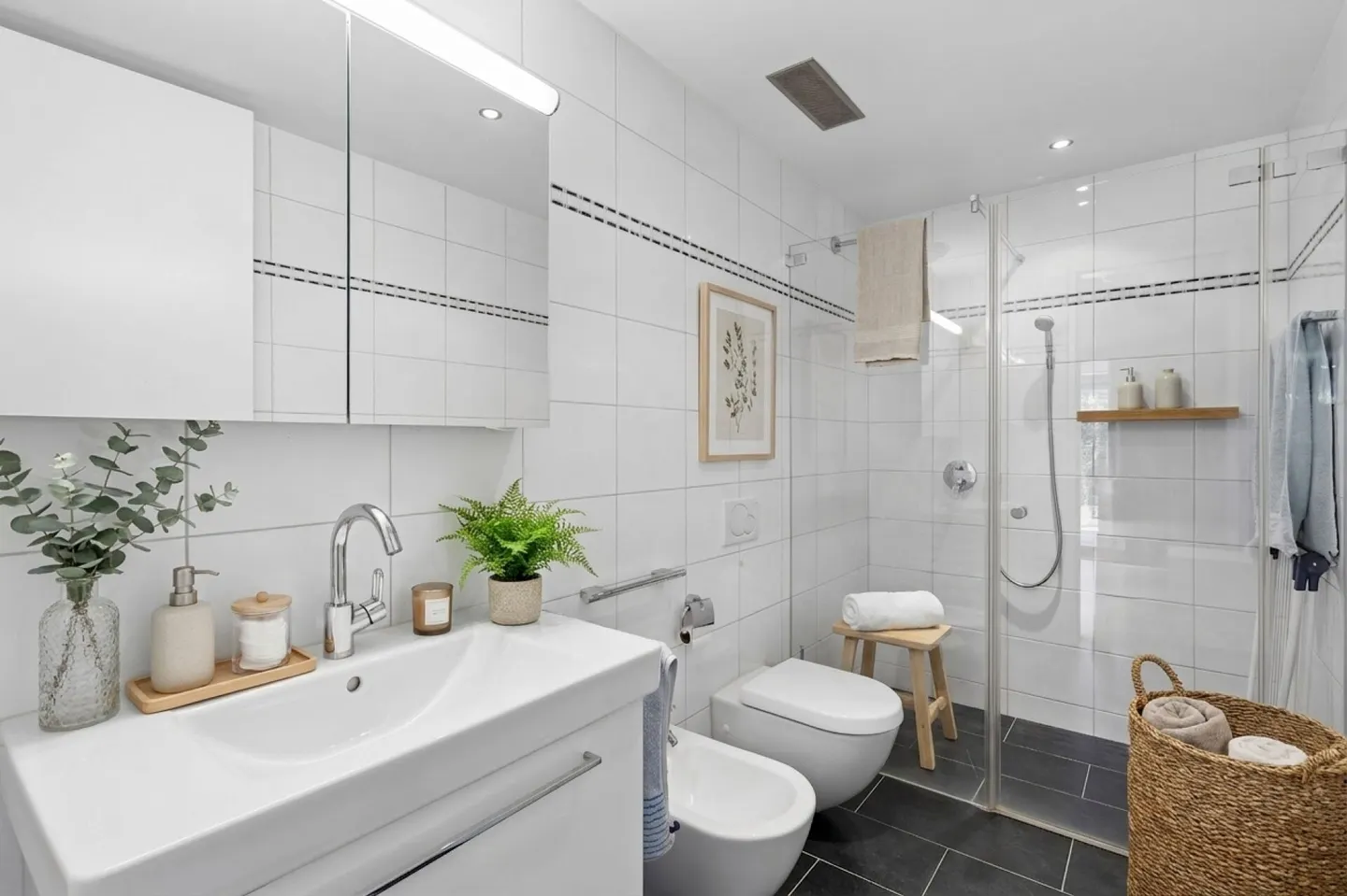 Spacious 4.5-room garden apartment near the center in Höngg - Photo 11 of 15