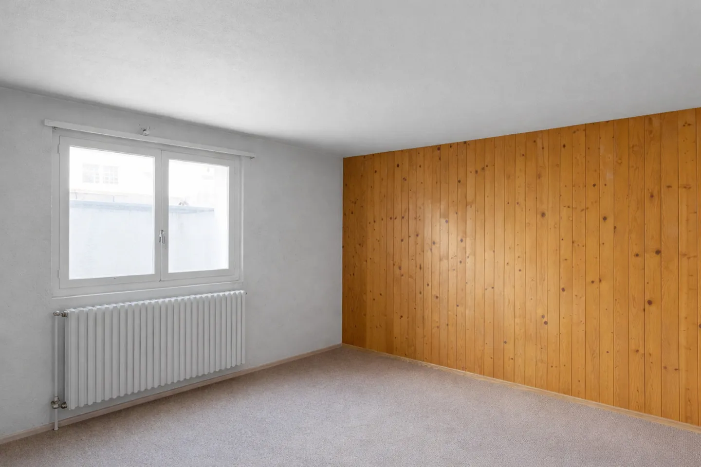 Rooms for Dreams - Detached, Sunny and with Potential - Photo 6 of 10