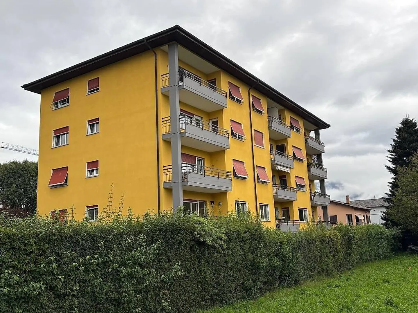 ZU VERMIETEN 3.5 RENOVIERTE ZIMMER MIT BALKON IN GENESTRERIO - Foto 9 von 9