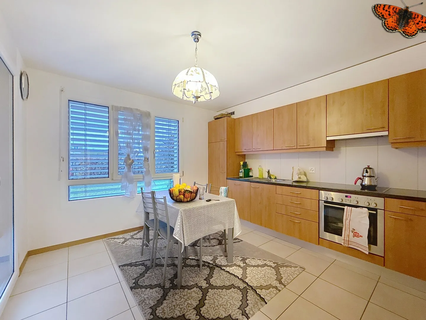 Apartment for rent - Photo 4 of 10