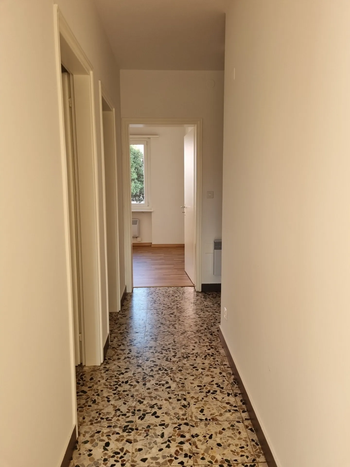 Rental apartment with 3 rooms on the 1st floor - Photo 6 of 10