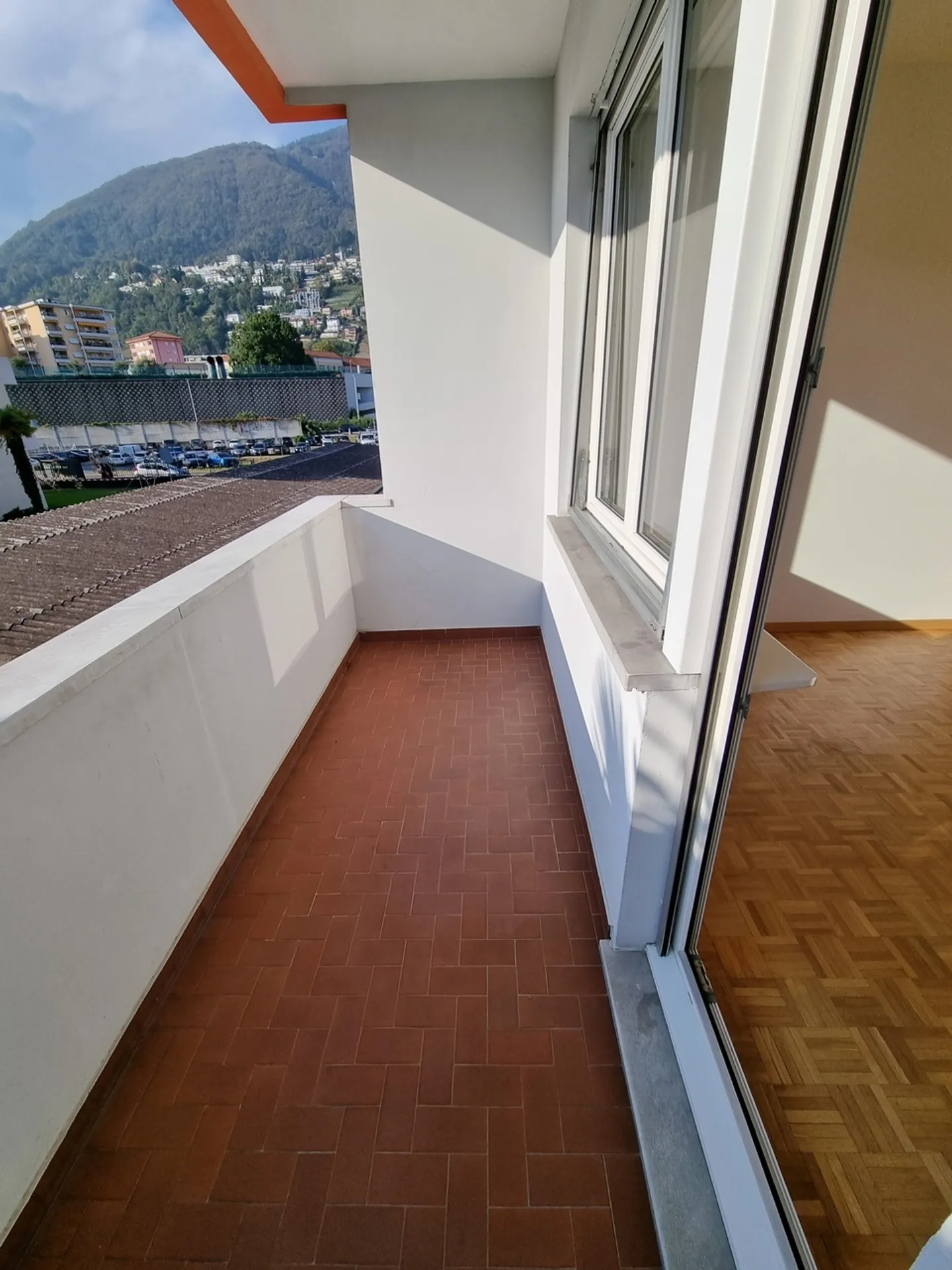 Rental apartment with 3 rooms on the 1st floor - Photo 8 of 10
