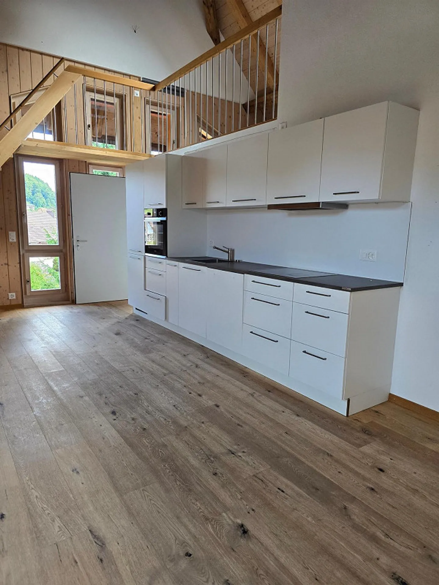 Appartamento moderno con dotazioni di prima classe - Foto 3 di 8
