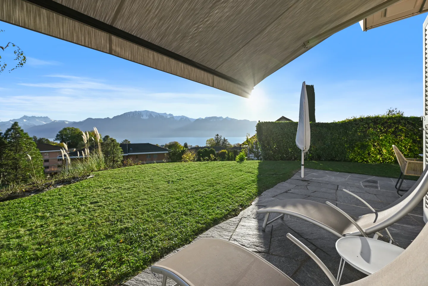 SEHR SELTENE GELEGENHEIT!  SAINT-LEGIER - PRÄCHTIGE VILLA HOHER WERT - Foto 4 von 13