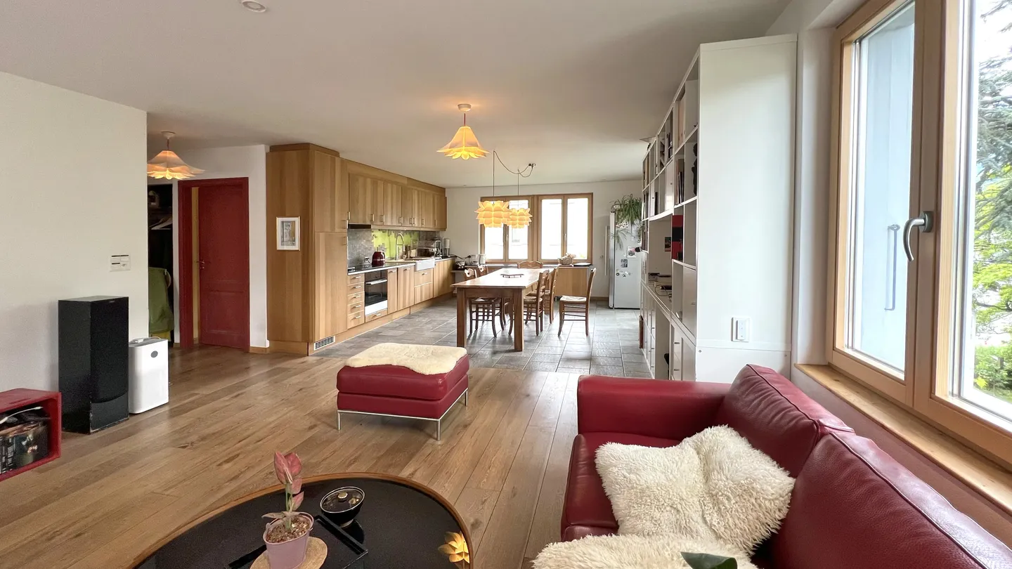 Haus zu verkaufen mit Renditepotenzial - Foto 1 von 8