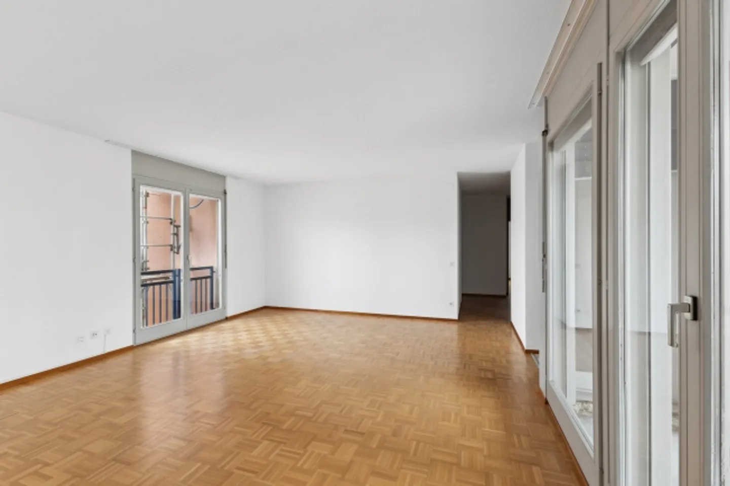 «Spazioso appartamento di 5.5 locali» - Foto 2 di 9