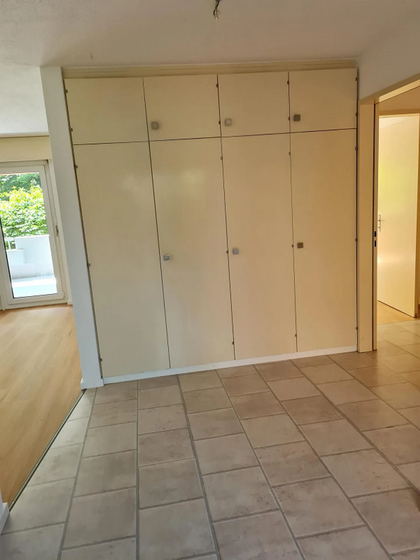Appartamento in città in uno sviluppo preferito, simile a un parco - Foto 10 di 21