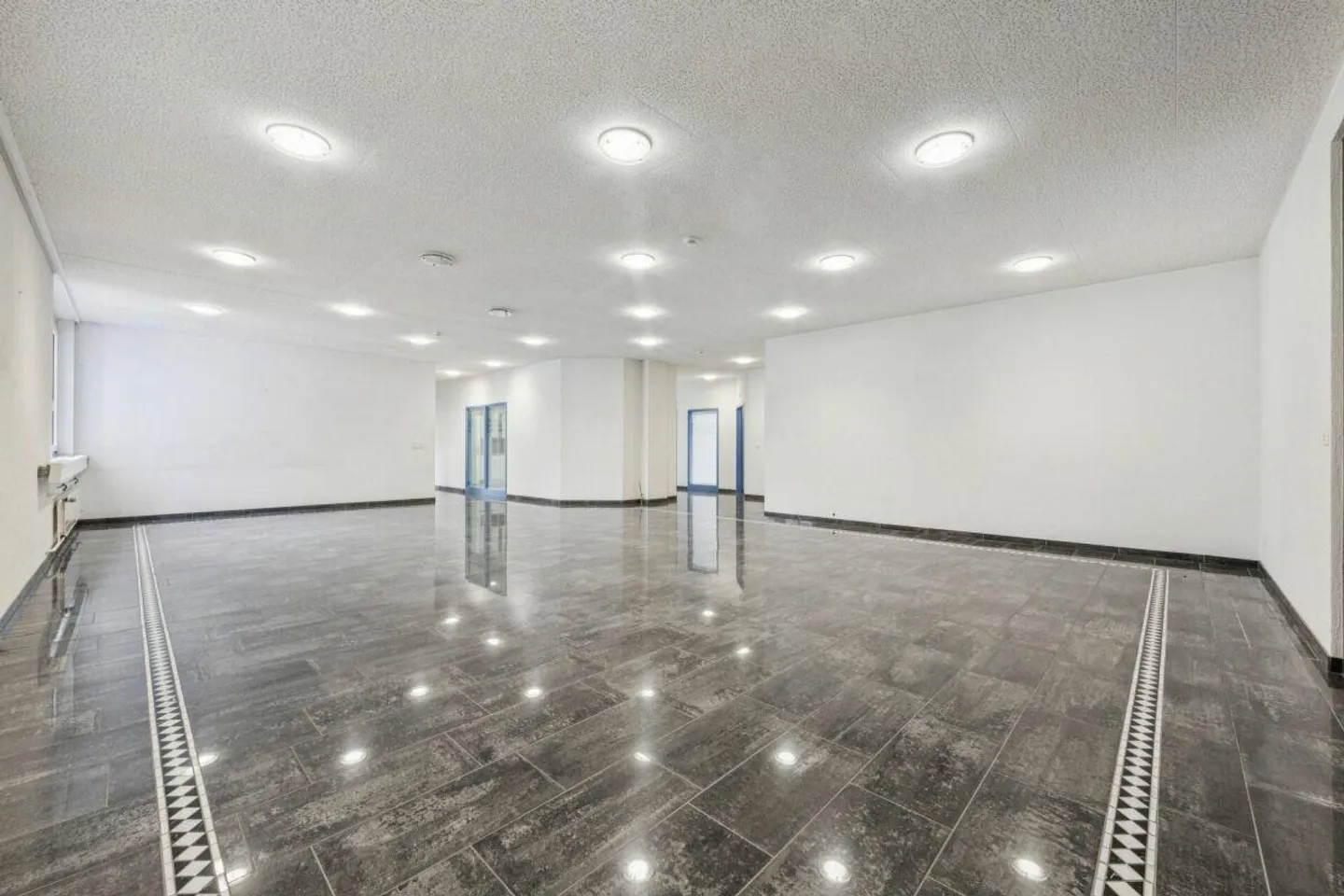 Quattro Baden-Dättwil - Foto 3 di 17