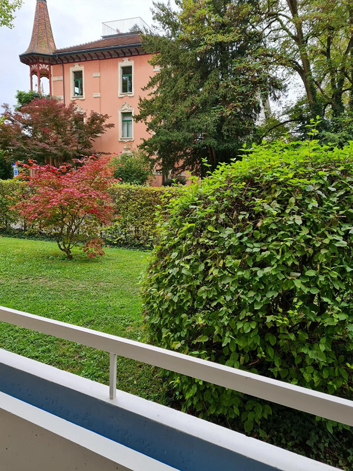 Appartamento in città in uno sviluppo preferito, simile a un parco - Foto 15 di 21