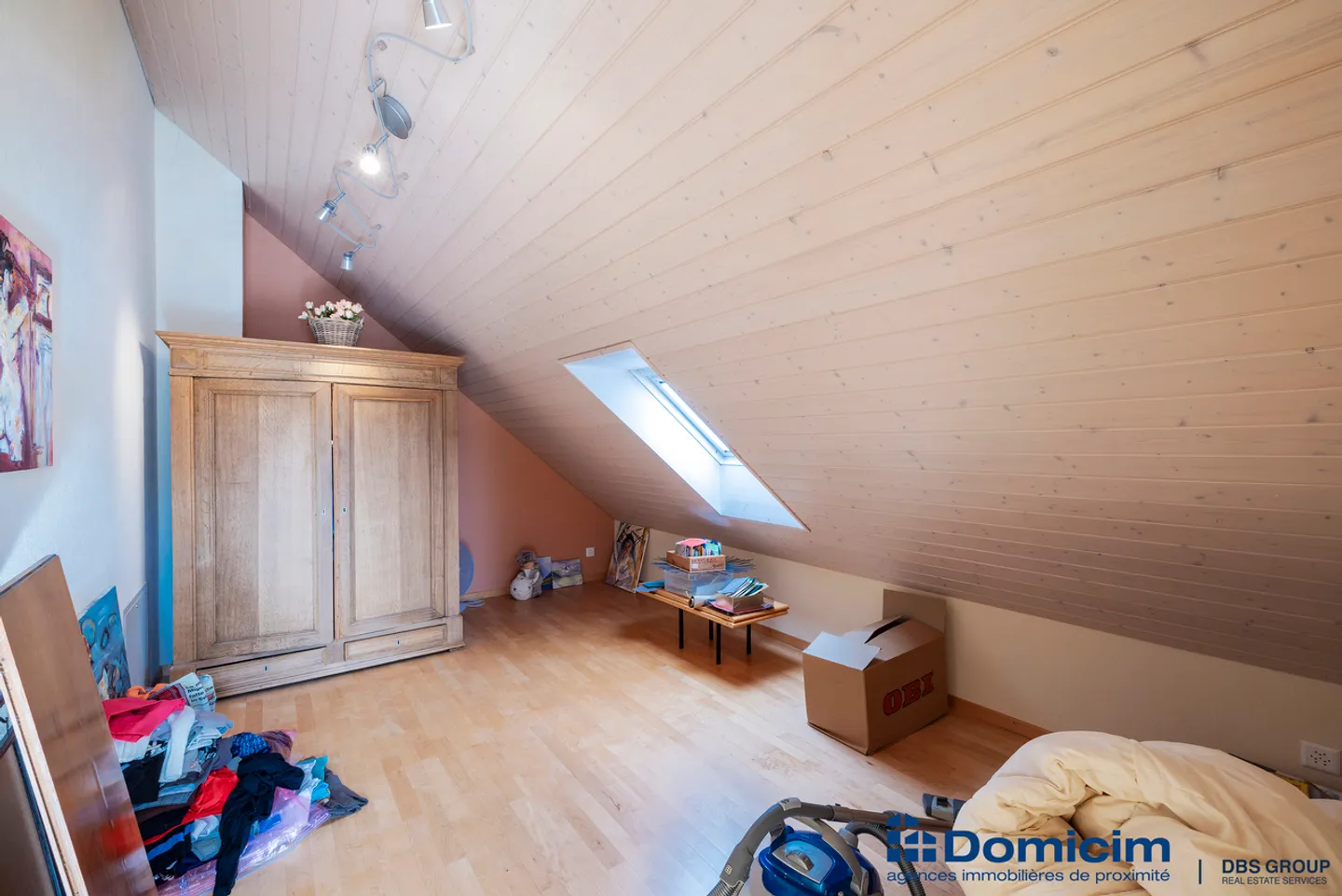 Moderne Einzelvilla mit Pool und atemberaubendem Blick! - Foto 19 von 21