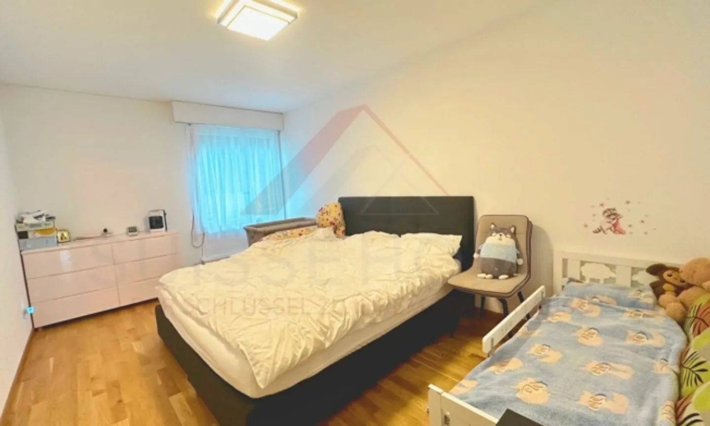 Appartamento elegante 3.5 locali a Burgdorf - situato in zona tranquilla, ristrutturato modernamente e idealmente collegato - Foto 7 di 15