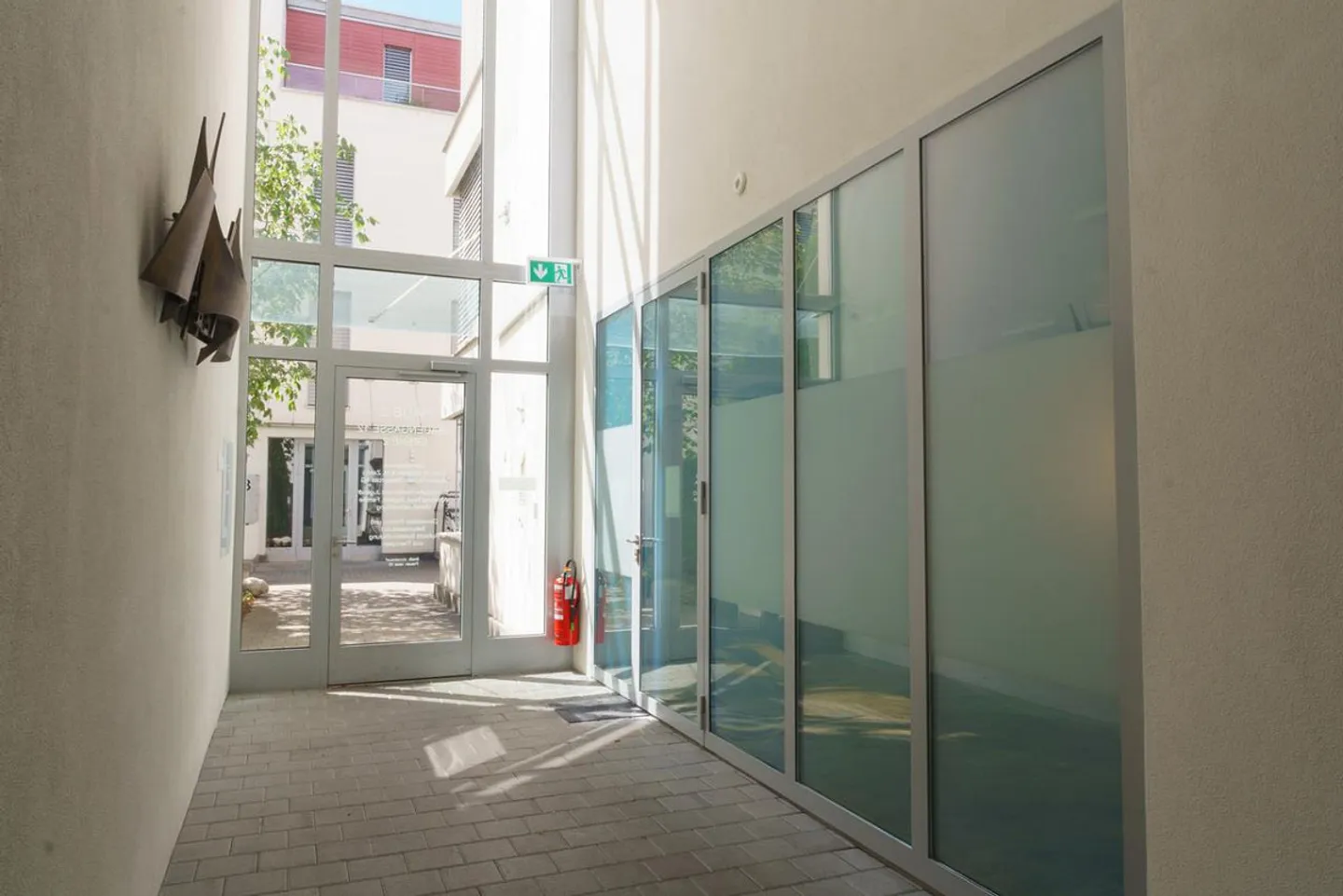 Attractive commercial space in the heart of Schaffhausen's old town - Photo 4 of 7