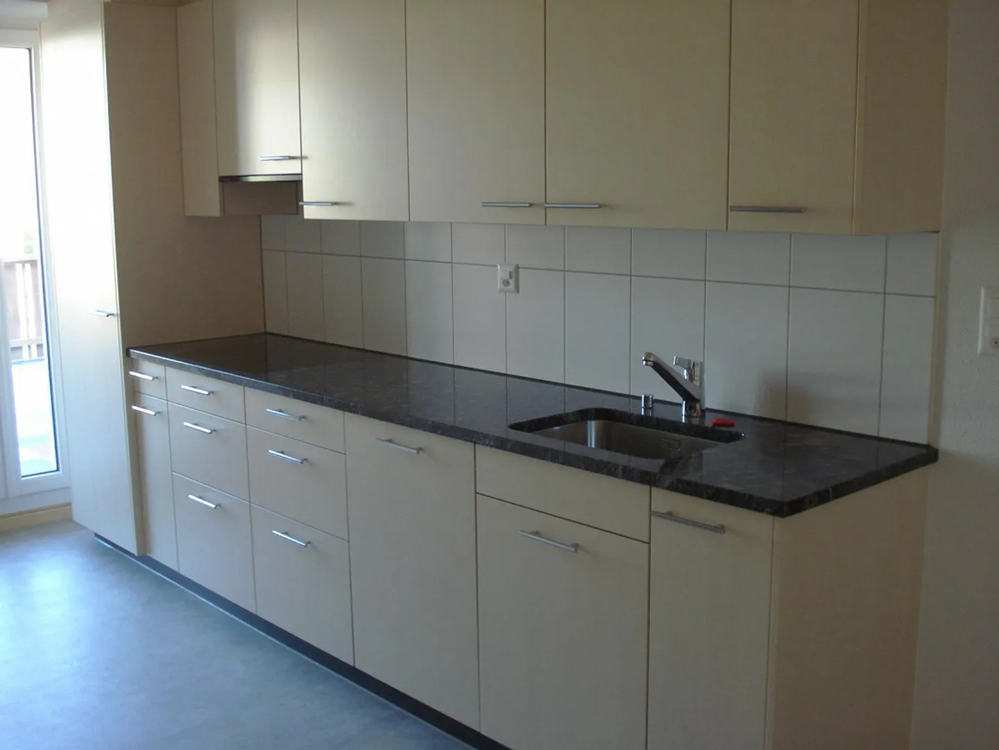 Bright 4.5 Room Apartment with Balcony and View 2nd Floor - Photo 5 of 11