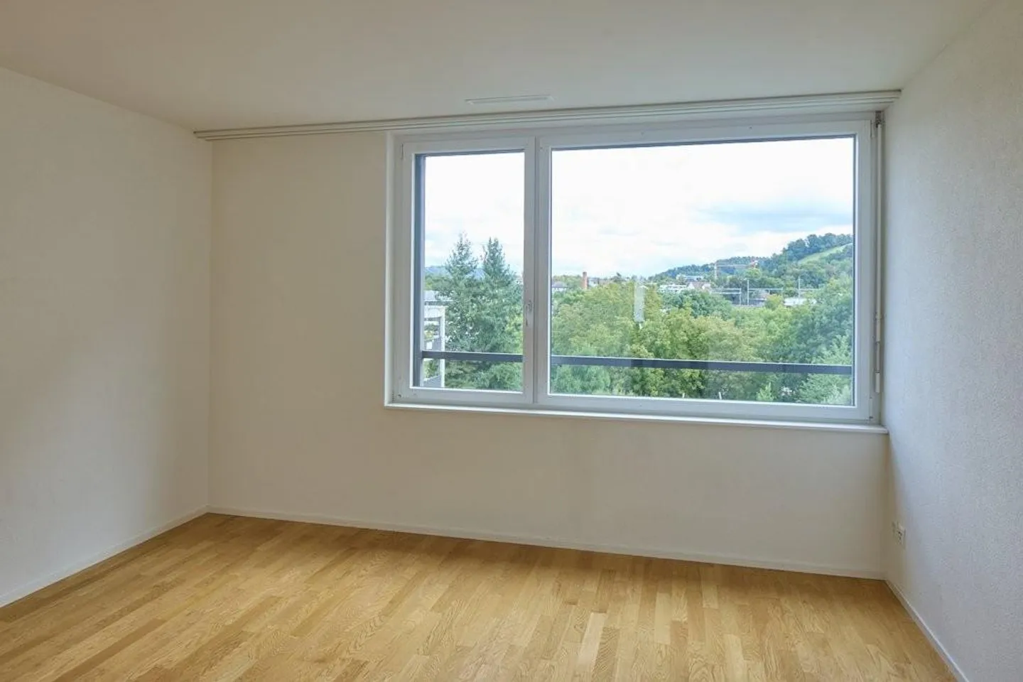 AFFITTARE SENZA CAUZIONE - vivere modernamente in una posizione comoda - Foto 7 di 11