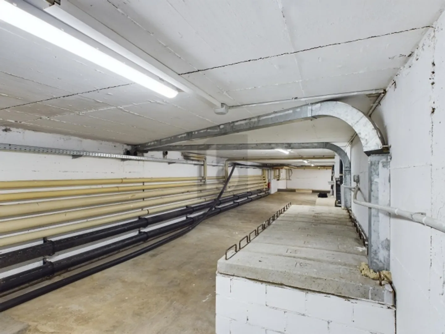 COUP DE COEUR EN EMPLACEMENT CENTRAL - Photo 3 sur 6