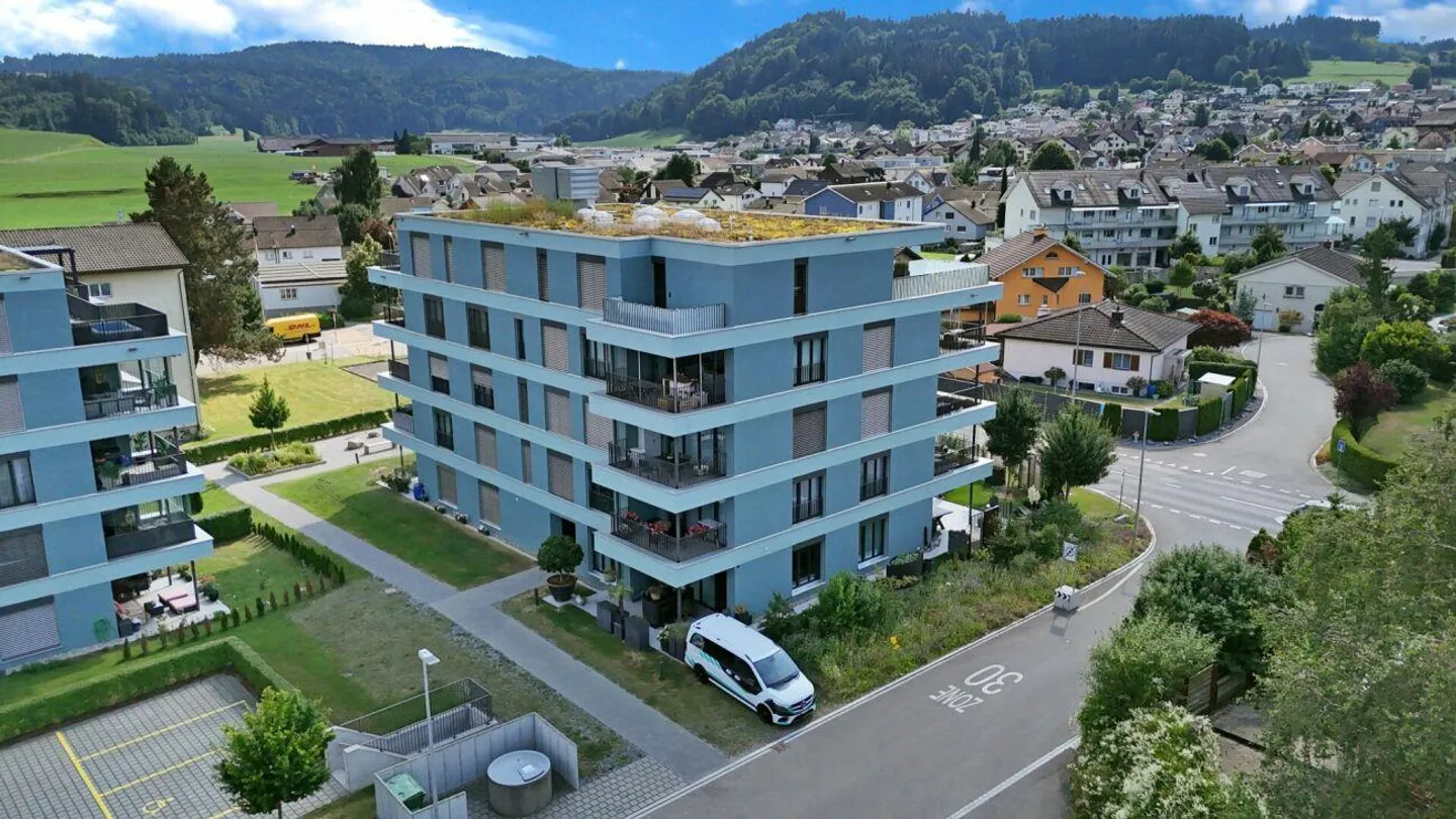Exklusive 3.5-Zimmer-Gartenwohnung mit hochwertigem Ausbau und gros... - Foto 23 von 24