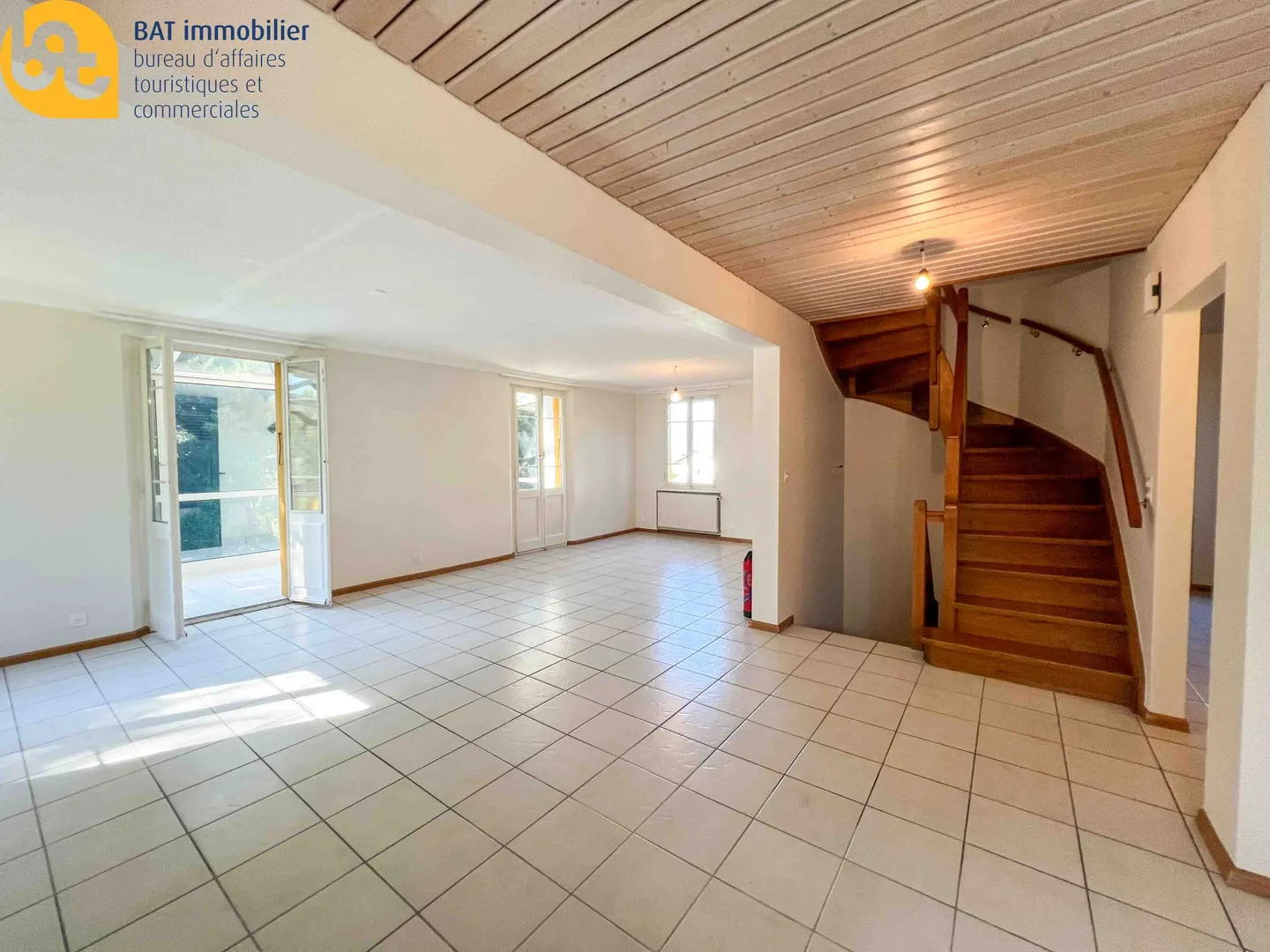 Grande Maison Familiale à Veyras - Photo 3 sur 13