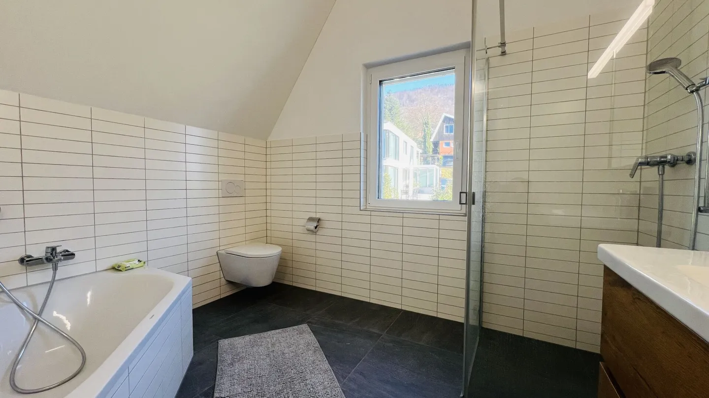 Esclusiva casa unifamiliare di nuova costruzione con 5,5 stanze, carport, terrazza, giardino e 2 bagni - Foto 15 di 29