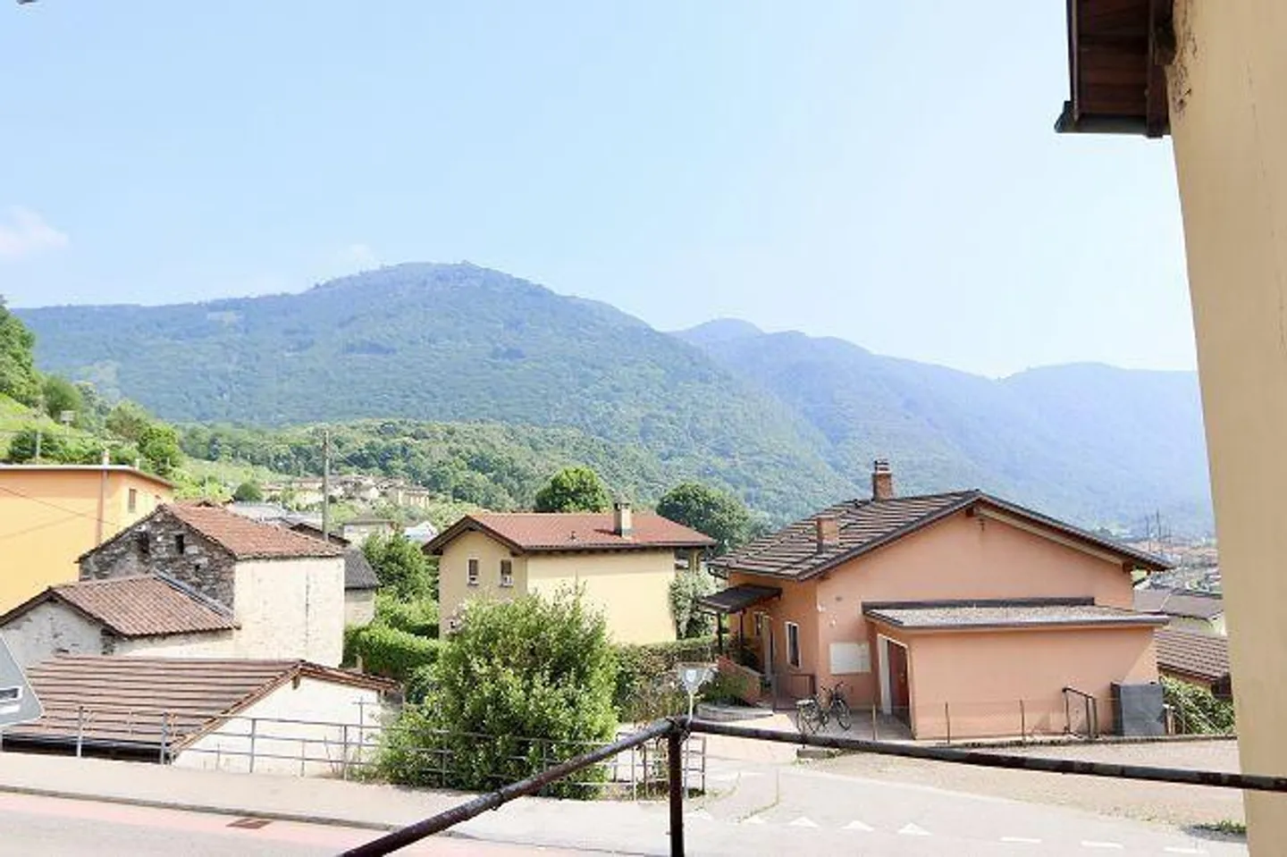 Charming Renovation Project in Bironico - Photo 31 of 38