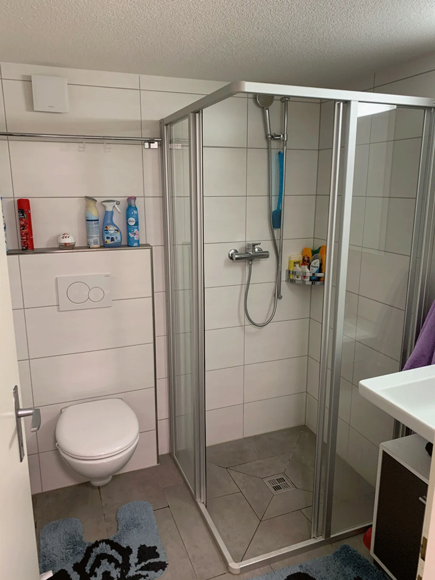 piccolo e accogliente appartamento con 2 camere da letto in affitto nel centro di Ennenda - Foto 7 di 9