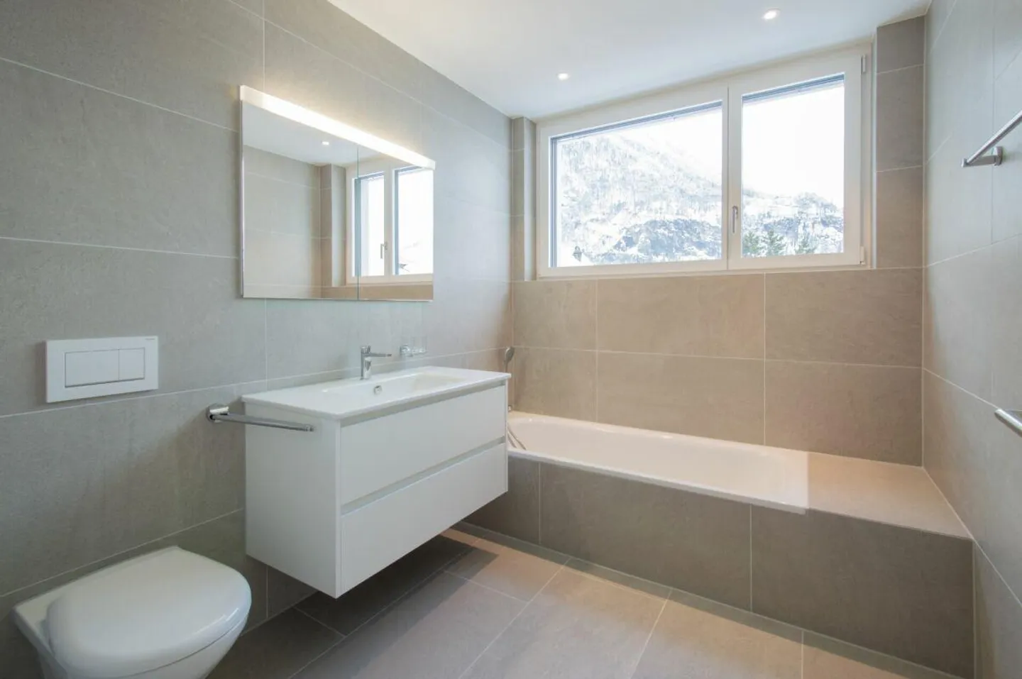 Appartement familial neuf dans un emplacement calme et central - Photo 7 sur 13