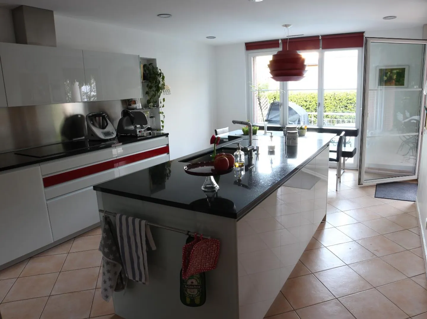 Villa unifamiliare di 6 camere - Foto 3 di 5