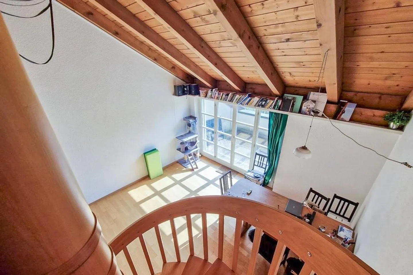 Beautiful, bright gallery apartment in Gümligen - Photo 7 of 12