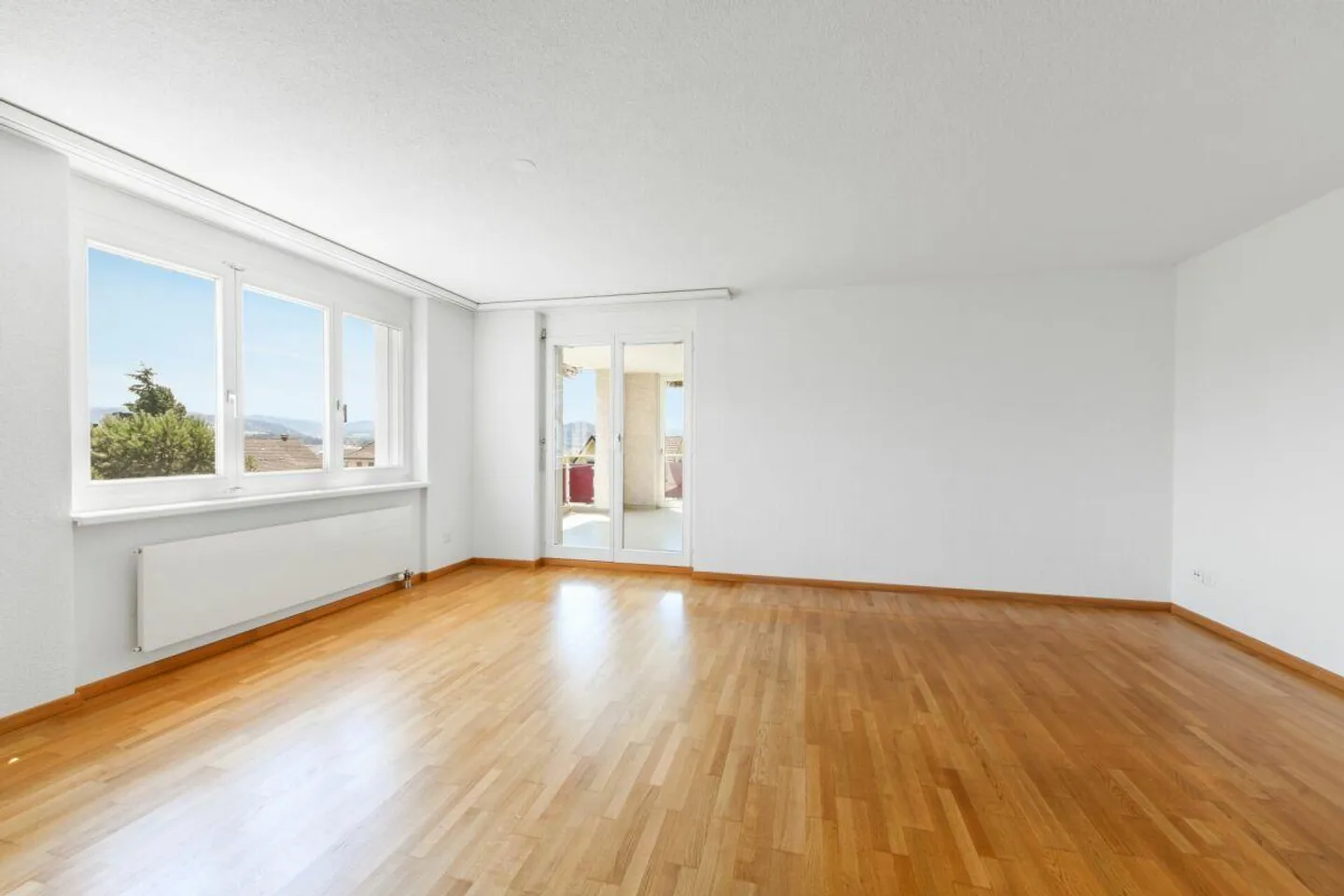Votre nouveau chez-vous – Appartement de 4,5 pièces avec charme et potentiel - Photo 1 sur 18