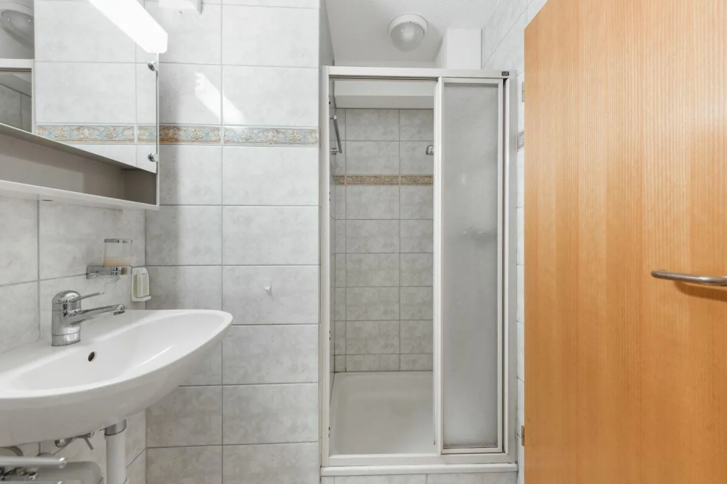 Votre nouveau chez-vous – Appartement de 4,5 pièces avec charme et potentiel - Photo 10 sur 18