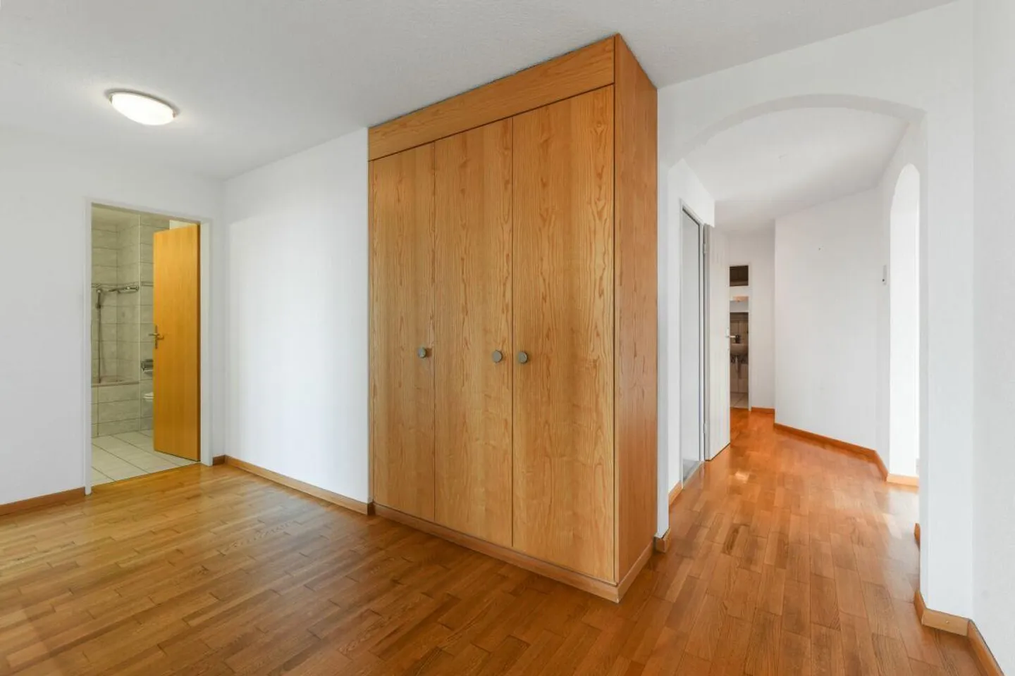 Votre nouveau chez-vous – Appartement de 4,5 pièces avec charme et potentiel - Photo 11 sur 18