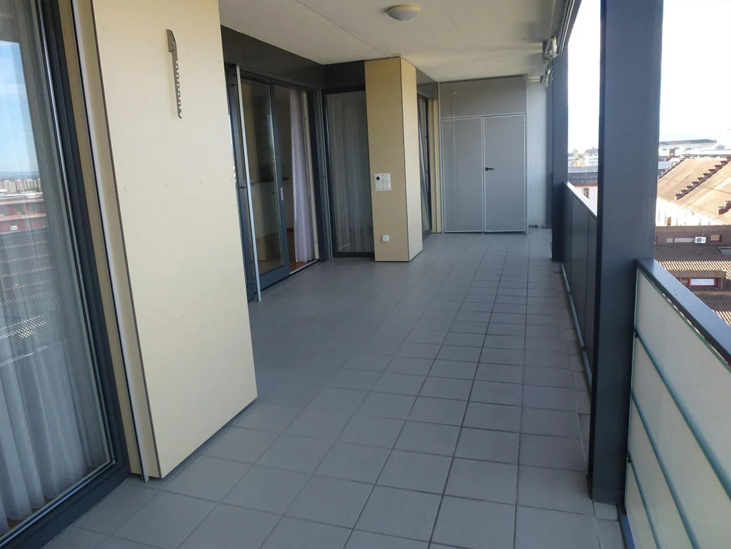 Appartement de ville 2,5 pièces 88m2 avec confort et vue dégagée - Photo 4 sur 5