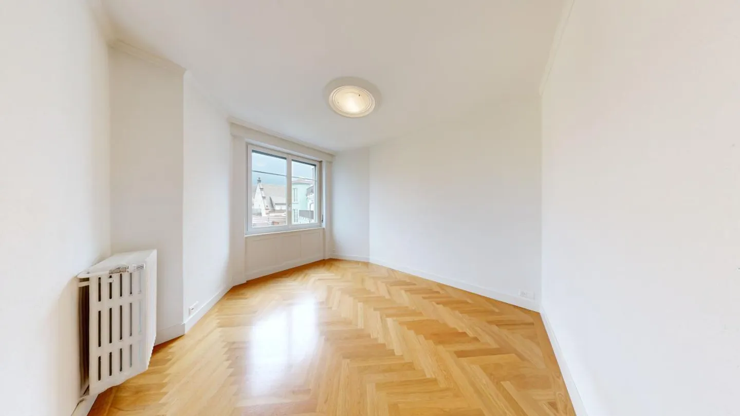 Renovated old apartment in the popular Enge district! - Photo 4 of 6