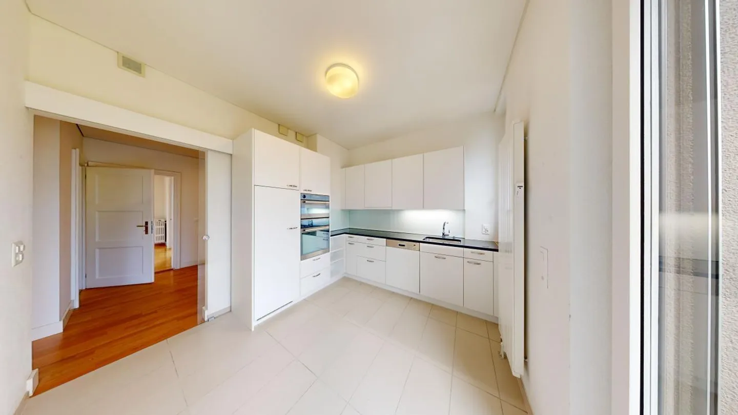 Renovated old apartment in the popular Enge district! - Photo 5 of 6