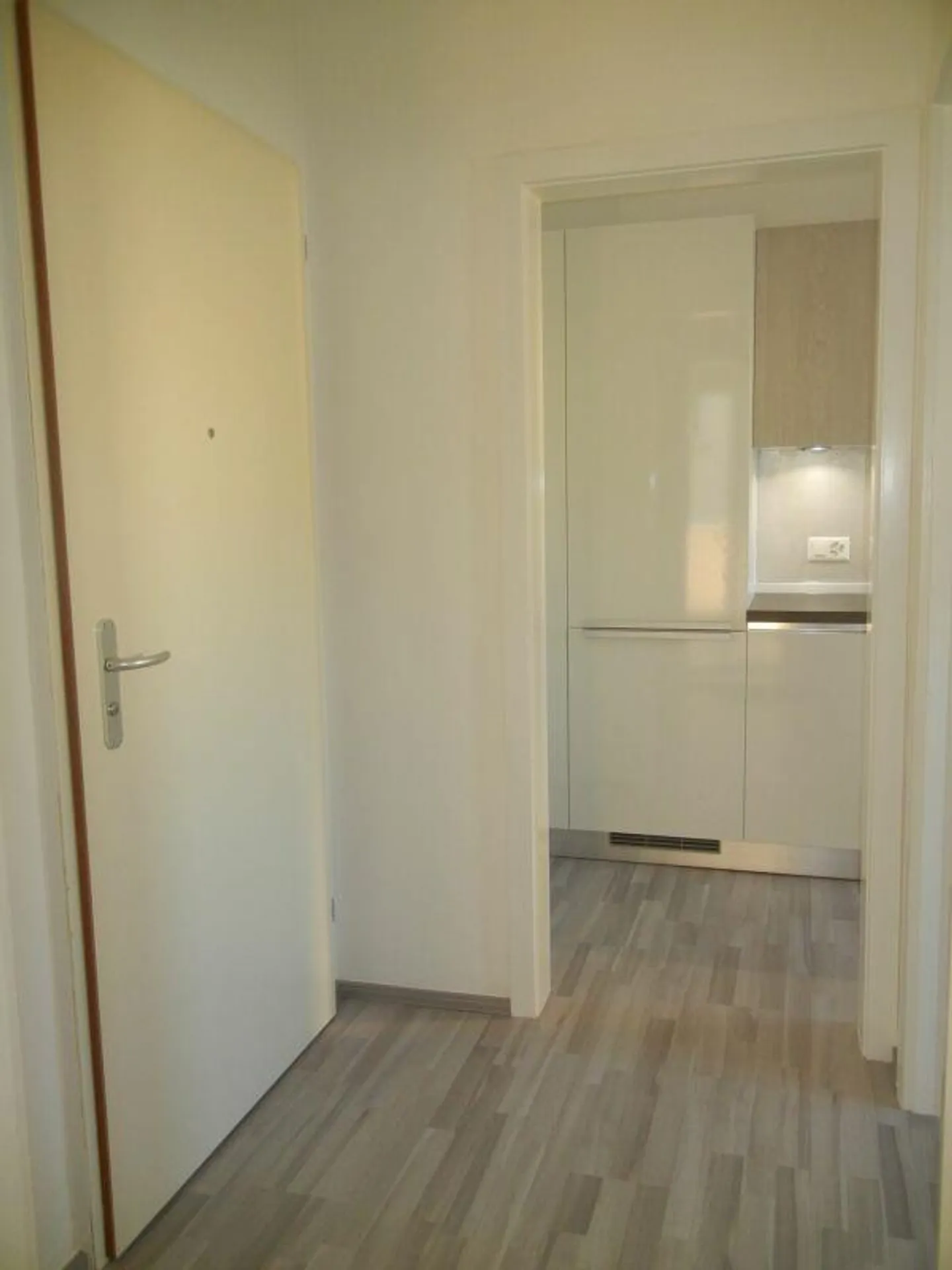 9200, Lugano, Via Fusoni 2a, appartement n° 0204 - Photo 3 sur 6