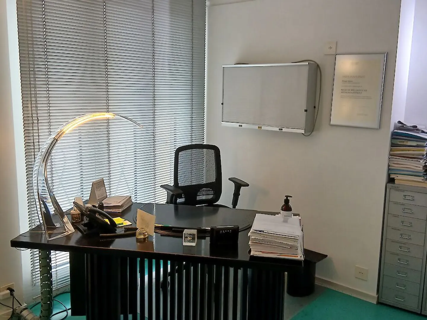 Wunderbares Lokal im Stadtzentrum von Bulle - Foto 9 di 13