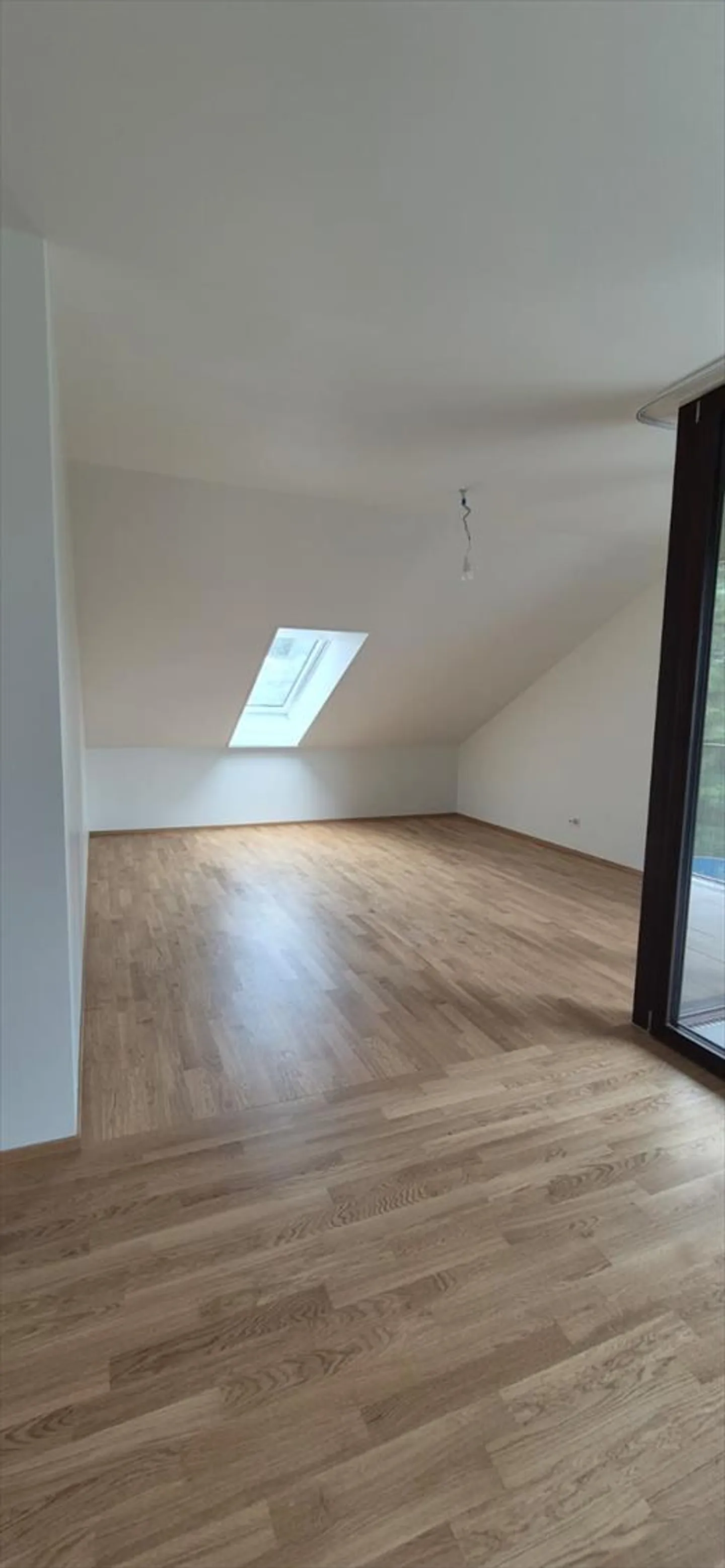 New 4.5-room apartment, 3rd floor, approx. 109 m2 - Photo 4 of 5