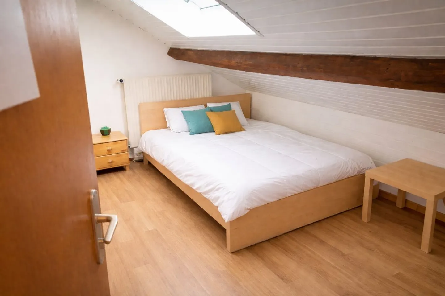 Chambre dans un appartement partagé féminin - Photo 1 sur 4