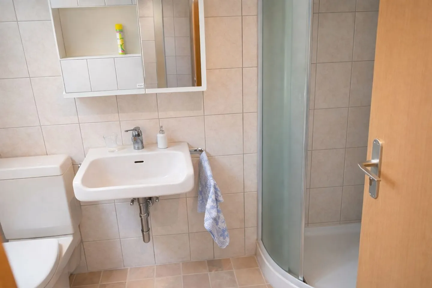 Chambre dans un appartement partagé féminin - Photo 4 sur 4