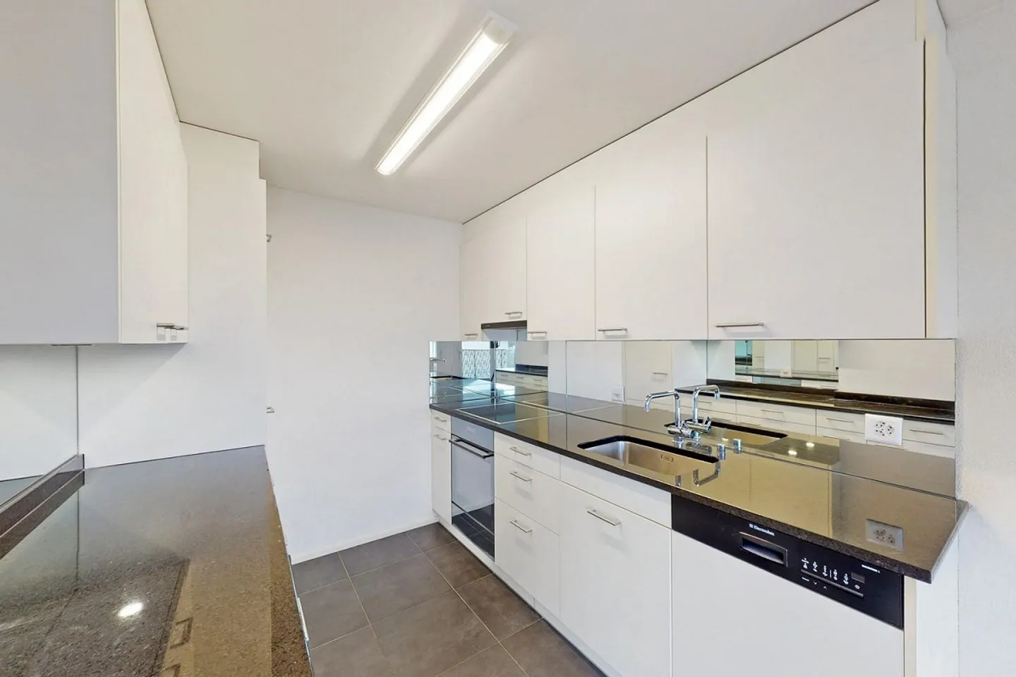 Appartamento moderno con balcone al Brückenmatt 21, 6440 Brunnen - Foto 1 di 10