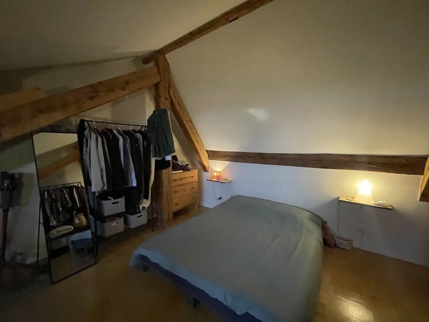 Duplex Charmant dans un Endroit Calme - Photo 3 sur 4