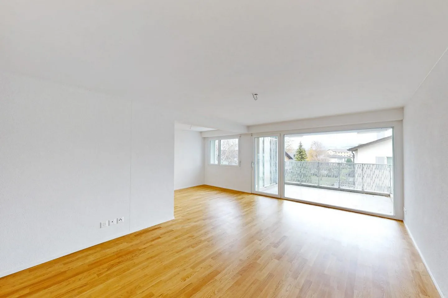 Appartamento moderno con balcone al Brückenmatt 21, 6440 Brunnen - Foto 3 di 10