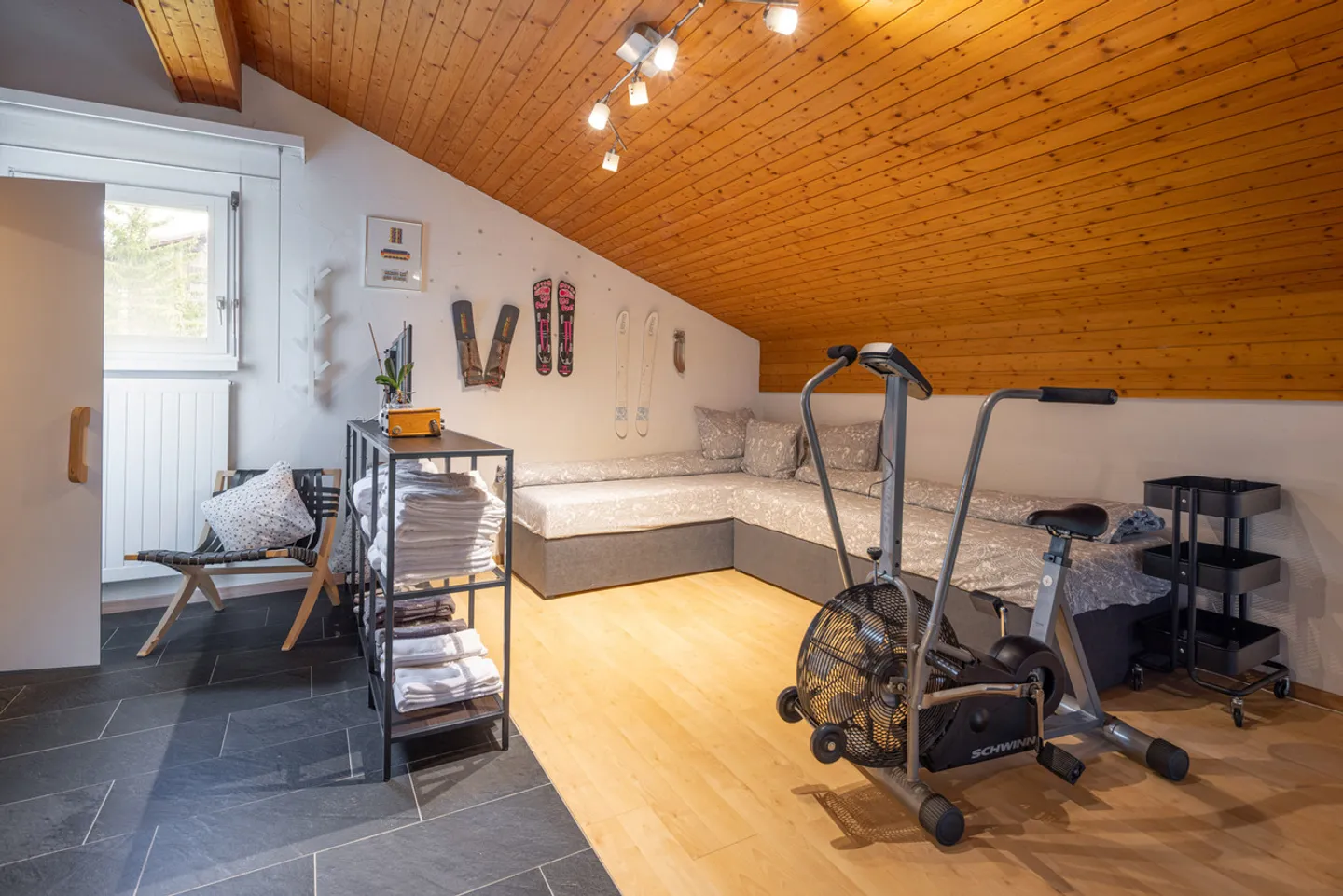 Spacious Retreat for Sports and Nature Enthusiasts - Photo 7 of 9