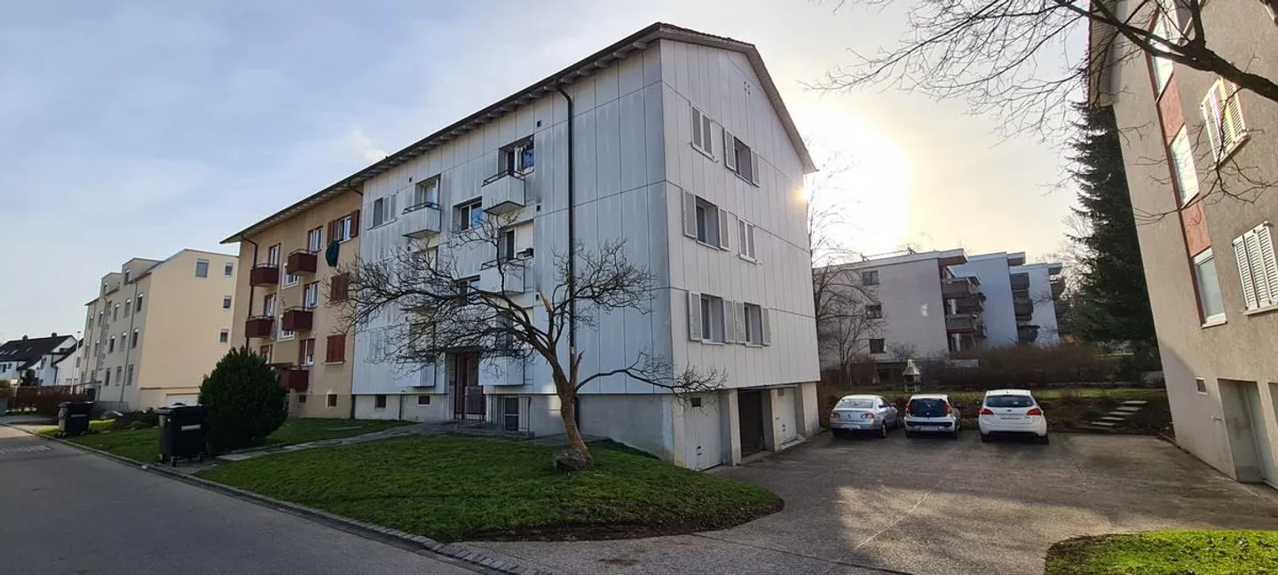 Sichere Garagenbox zu Vermieten - Foto 1 von 1