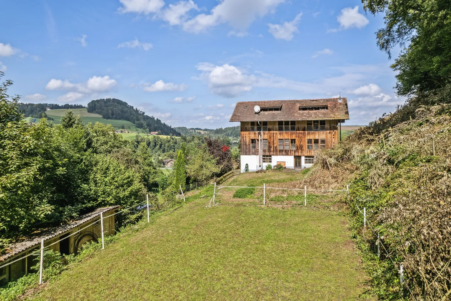 Bauernhaus mit Scheune als Wohlfühloase in der idyllischen Natur - Foto 3 von 14