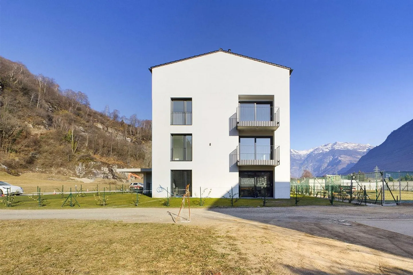 Appartement moderne immergé dans la nature avec splendide terrasse - ... - Photo 3 sur 13