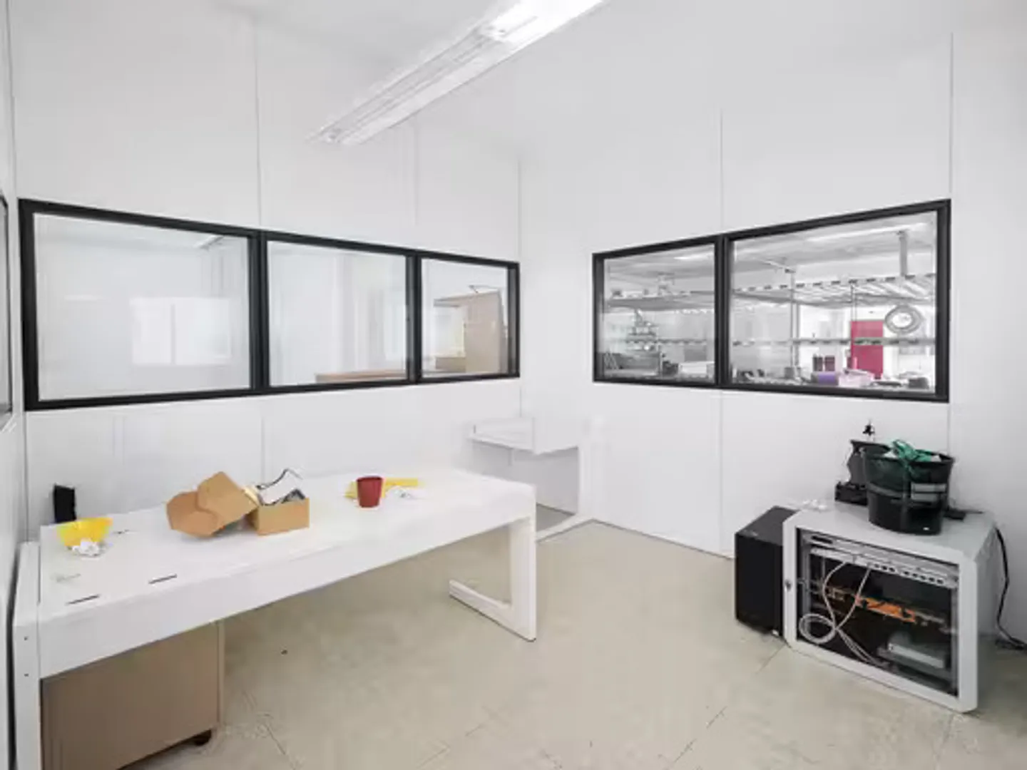 Industrial Warehouse for Rent - Photo 4 of 6